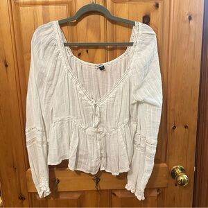 American Eagle Outfitters Blouse with Tie-Front